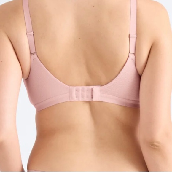 Knix Bra. Brand New! Wireless Comfort - Picture 2 of 5